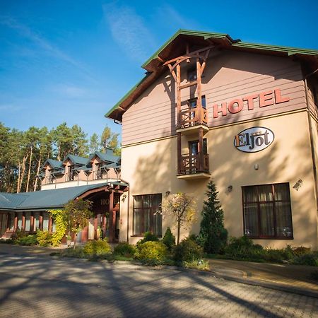 Hotel Eljot Sielpia Wielka Exteriör bild