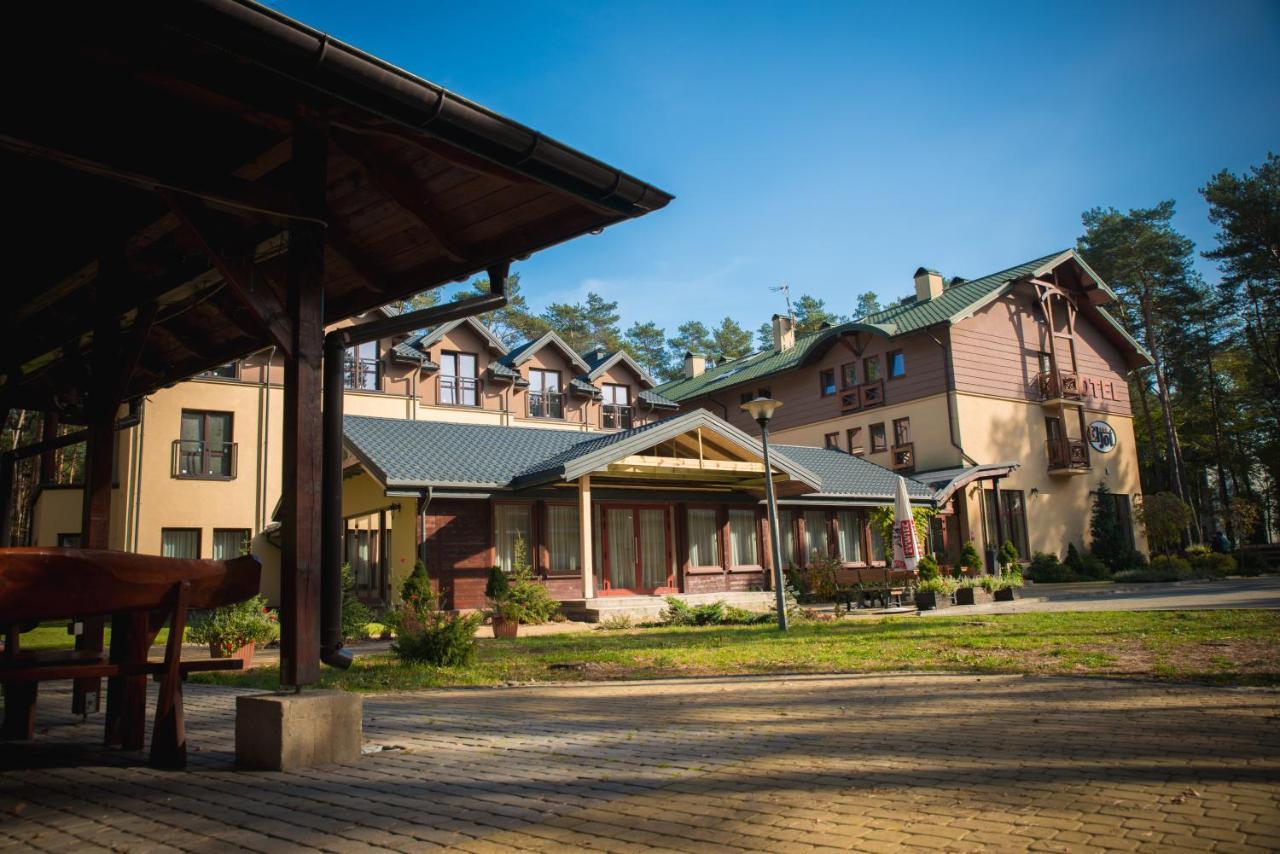 Hotel Eljot Sielpia Wielka Exteriör bild