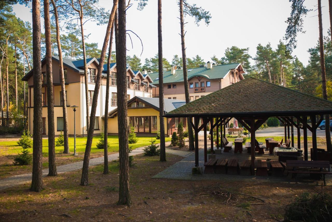 Hotel Eljot Sielpia Wielka Exteriör bild