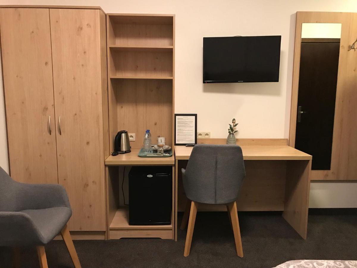 Hotel Eljot Sielpia Wielka Exteriör bild